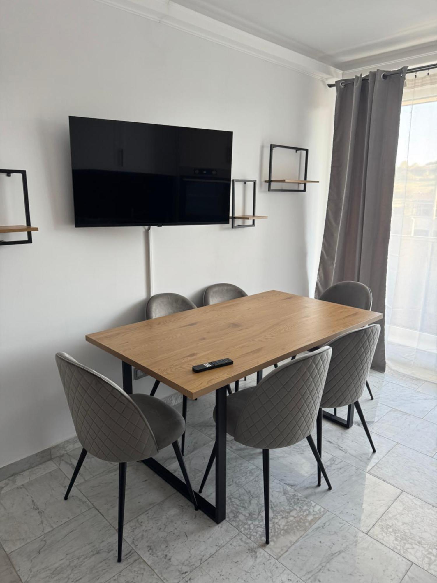 Sabo Apartment Cluj-Napoca Eksteriør bilde